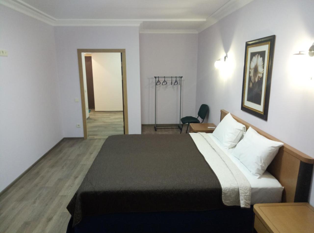 Sky&Kts Apartments Boryspil Luaran gambar