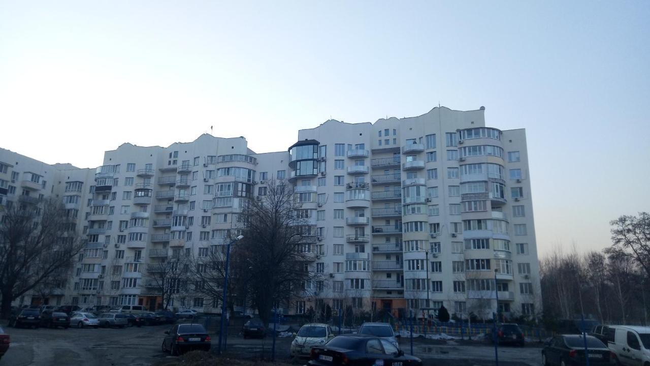 Sky&Kts Apartments Boryspil Luaran gambar